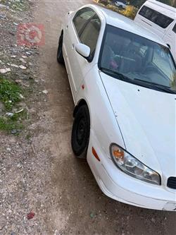 نيسان ماكسيما